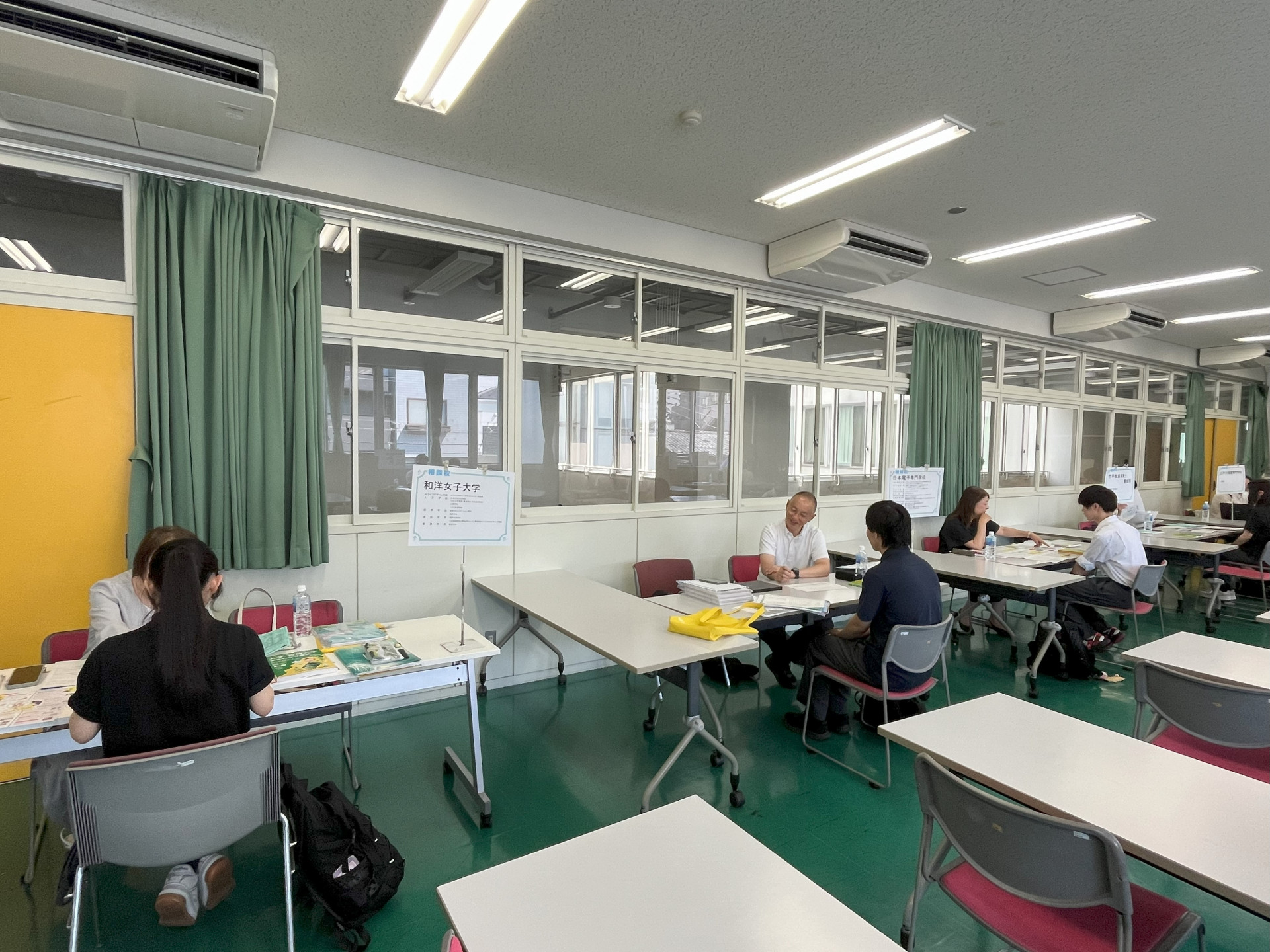 個別　学校